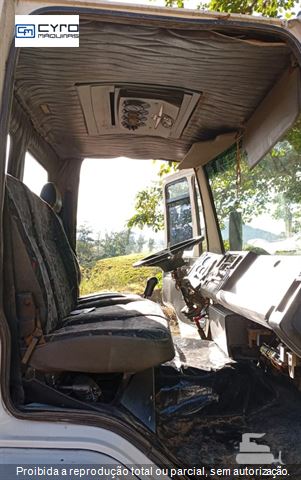 Caminhão Ford CARGO 1317/ 1317 E T 3-Eixos 2p (Diesel)