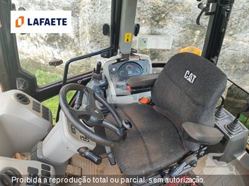 Retro Escavadeira Caterpillar 416F2