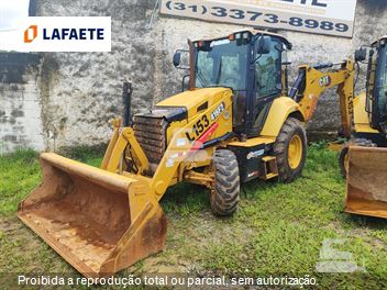 Retro Escavadeira Caterpillar 416F2