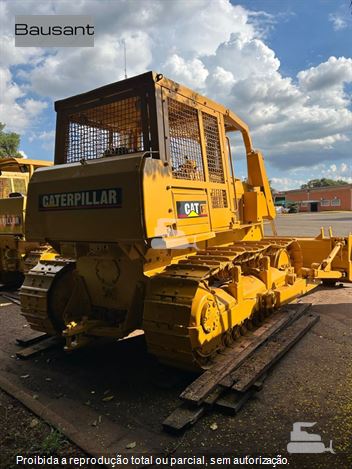 Trator de Esteira Caterpillar D6G