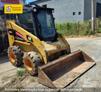 Mini-Carregadeira Caterpillar 236B