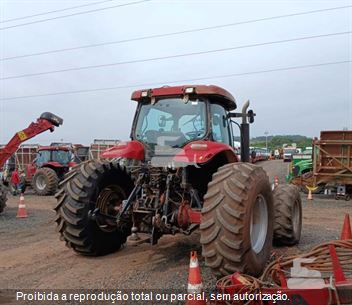 Trator Agrícola Case PUMA 140