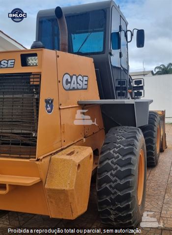 Pá Carregadeira Case W20E