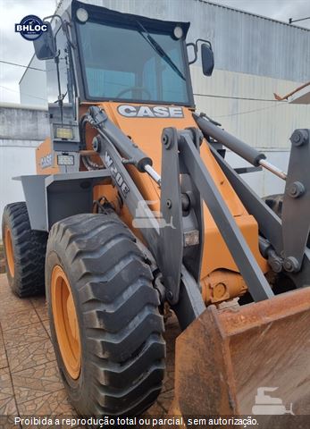 Pá Carregadeira Case W20E