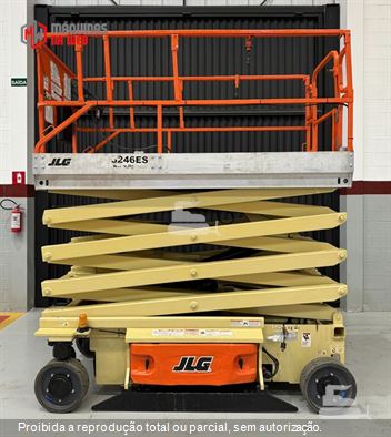 Plataforma Aérea (Elevatória) JLG 3246ES