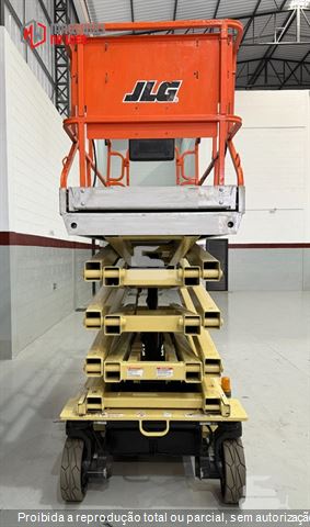 Plataforma Aérea (Elevatória) JLG 3246ES