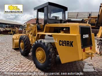 Pá Carregadeira Michigan 75III