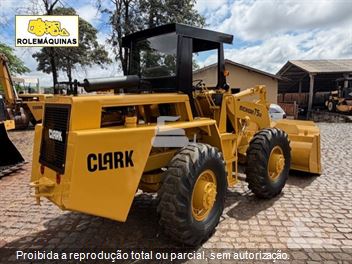 Pá Carregadeira Michigan 75III