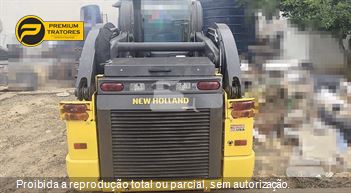 Mini-Carregadeira New Holland L330