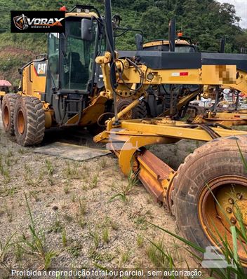 Motoniveladora Caterpillar 140M