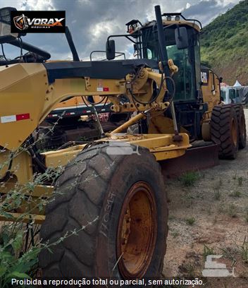 Motoniveladora Caterpillar 140M