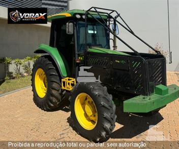 Trator Agrícola John Deere 5080E