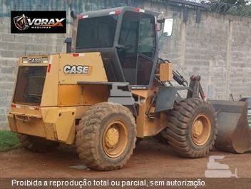 Pá Carregadeira Case W20E