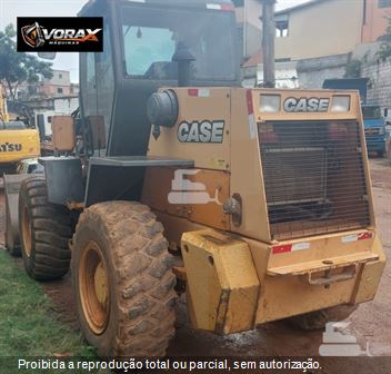 Pá Carregadeira Case W20E