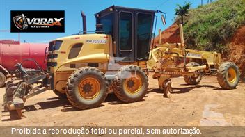Motoniveladora New Holland RG170B