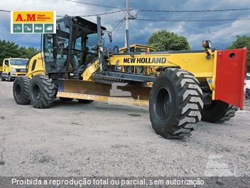 Motoniveladora New Holland RG170B