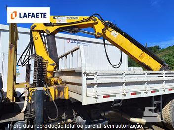 Caminhão Volkswagen 15-180/15-180 E Worker 3-Eixos 2p (Diesel)