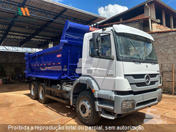 Caminhão Mercedes-Benz Axor 3131 6x4 2p (diesel)(E5)