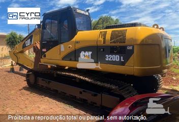 Escavadeira Caterpillar 320DL