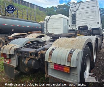 Caminhão Mercedes-Benz Axor 2644 S 6x4 2p (diesel)