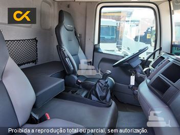Caminhão Volkswagen 33-460 Constellation 6x4 2p (diesel)(E5)