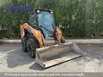Mini-Carregadeira Case SV185