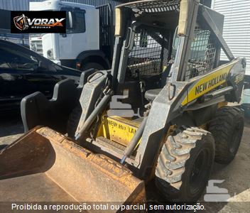 Mini-Carregadeira New Holland L170