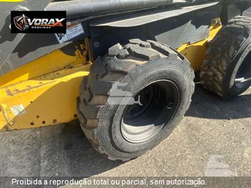 Mini-Carregadeira New Holland L170
