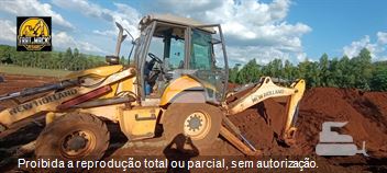 Retro Escavadeira New Holland B95B