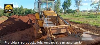 Retro Escavadeira New Holland B95B