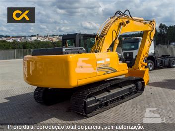 Escavadeira Lonking CDM 6225
