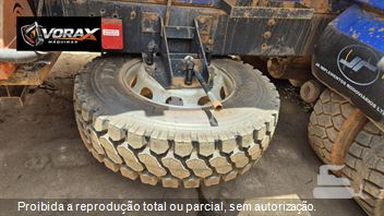 Caminhão Volkswagen 31-330 E Constellation 6x4 2p (Diesel)(E5)