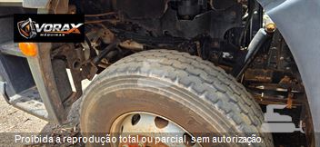 Caminhão Volkswagen 32-360 Constellation 6x4 2p (diesel)(E5)