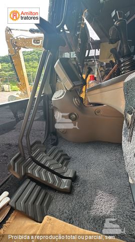 Escavadeira Volvo EC140DL
