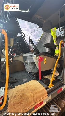 Escavadeira Volvo EC140DL
