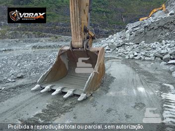 Escavadeira Caterpillar 349D