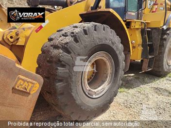Pá Carregadeira Caterpillar 966L