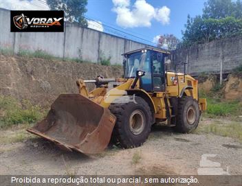 Pá Carregadeira Caterpillar 966L