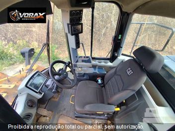 Pá Carregadeira Caterpillar 966L