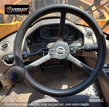 Pá Carregadeira Volvo L150H