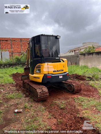 Mini-Escavadeira Komatsu PC55MR