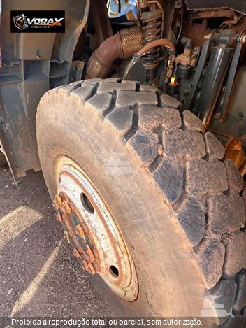 Caminhão Volvo FMX 500 8x4 2p (diesel) (e5)