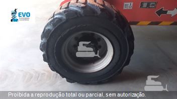 Plataforma Aérea (Elevatória) JLG 450 AJ