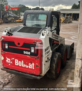 Mini-Carregadeira Bobcat S450
