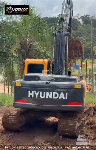 Escavadeira Hyundai R220LC-9
