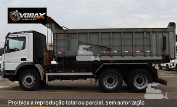Caminhão Mercedes-Benz Atego 2426 6x2 2p (Diesel) (E5)