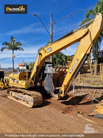 Escavadeira Caterpillar 312