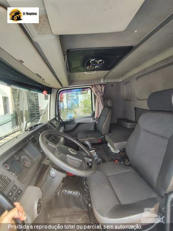 Caminhão Volkswagen 24-280 E Constellation 6x2 2p (Diesel)(E5)