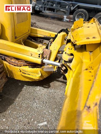 Trator de Esteira Komatsu D51-EX