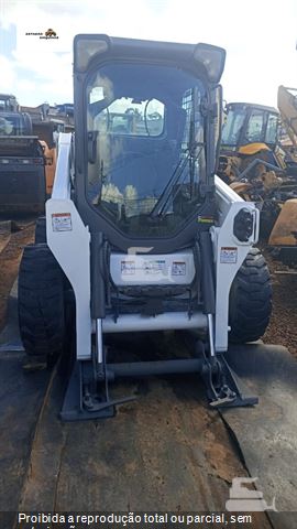 Mini-Carregadeira Bobcat S510